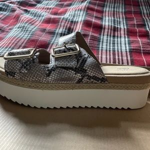 Clarks slip on platform sandals size 8